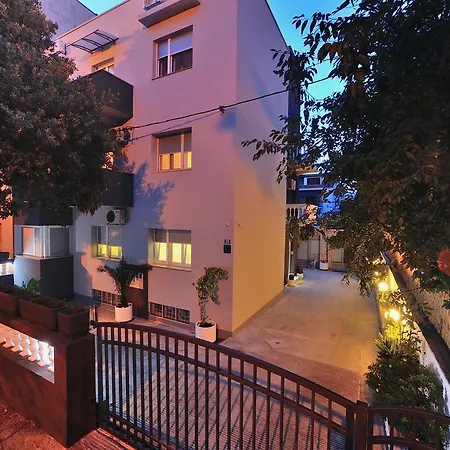 Maric Apartment